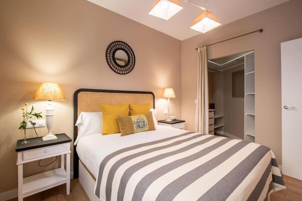 Plaza Nueva Deluxe Suite By Valcambre Sevilla Buitenkant foto