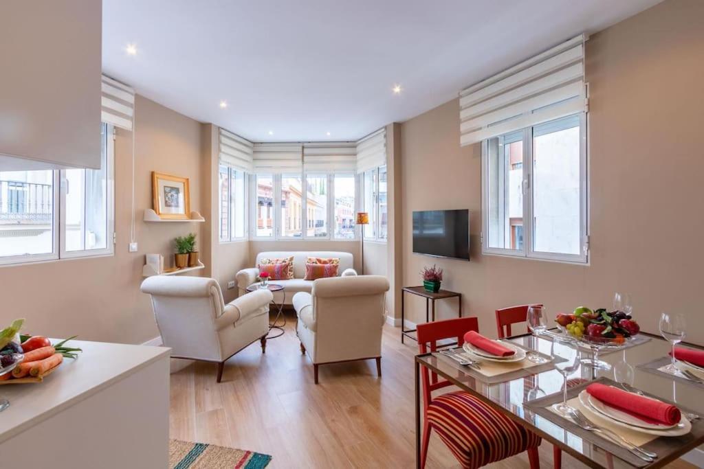 Plaza Nueva Deluxe Suite By Valcambre Sevilla Buitenkant foto